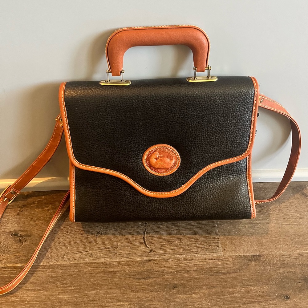 Dooney & Bourke Brown+ Black Leather Bag in Mint Condition!